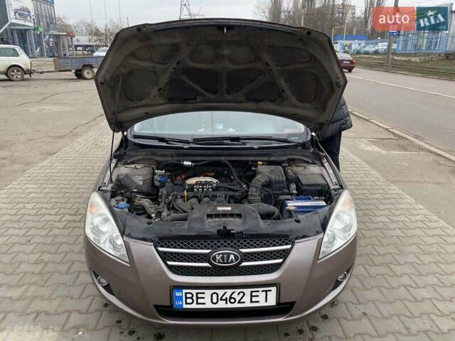 Бежевый Киа Сид, объемом двигателя 1.6 л и пробегом 280 тыс. км за 5999 $, фото 24 на Automoto.ua