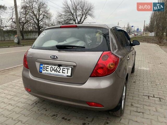Бежевый Киа Сид, объемом двигателя 1.6 л и пробегом 280 тыс. км за 5999 $, фото 8 на Automoto.ua