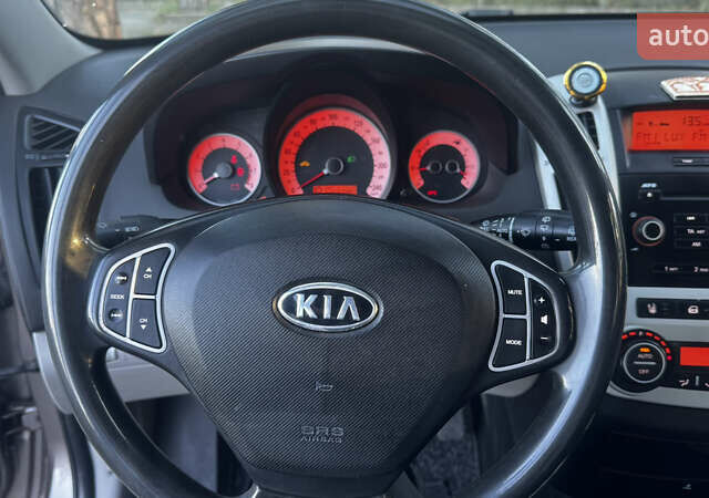 Бежевый Киа Сид, объемом двигателя 1.6 л и пробегом 226 тыс. км за 5750 $, фото 27 на Automoto.ua