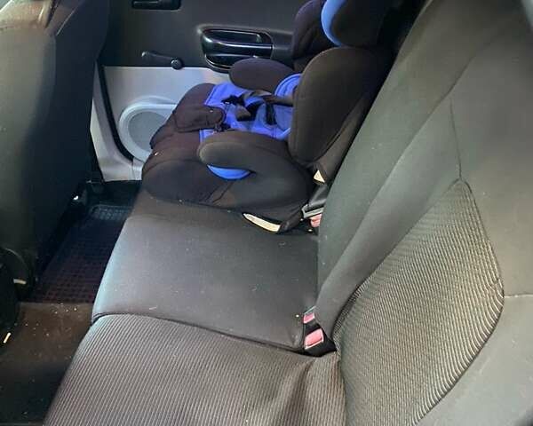 Бежевый Киа Сид, объемом двигателя 1.4 л и пробегом 207 тыс. км за 5300 $, фото 1 на Automoto.ua