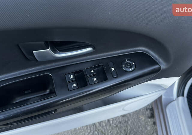 Бежевый Киа Сид, объемом двигателя 1.6 л и пробегом 226 тыс. км за 5750 $, фото 22 на Automoto.ua