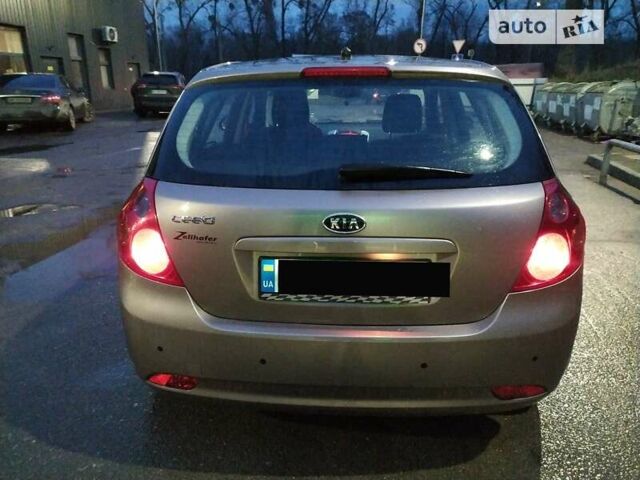 Киа Сид 2008 в Харькове на Automoto.ua Бежевый Киа Сид, объемом двигателя 1.4 л и пробегом 233 тыс. км за 6000 $, фото 4 на Automoto.ua