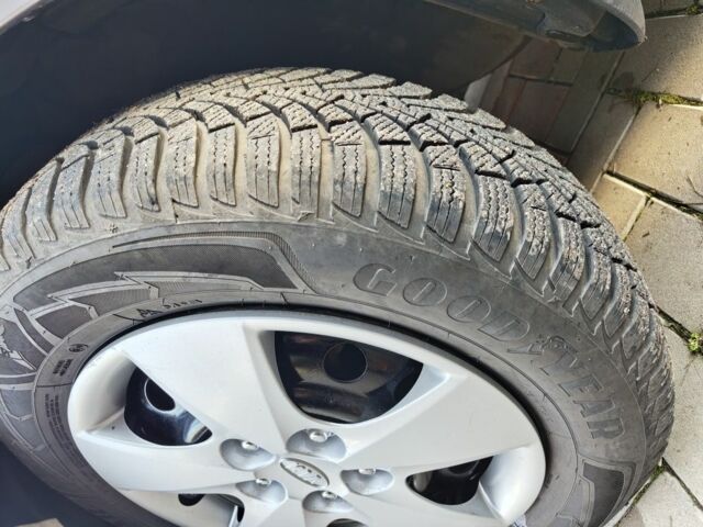 Бежевый Киа Сид, объемом двигателя 1.6 л и пробегом 173 тыс. км за 6500 $, фото 14 на Automoto.ua