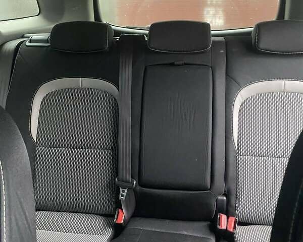 Бежевий Кіа Сід, об'ємом двигуна 1.59 л та пробігом 222 тис. км за 8200 $, фото 7 на Automoto.ua