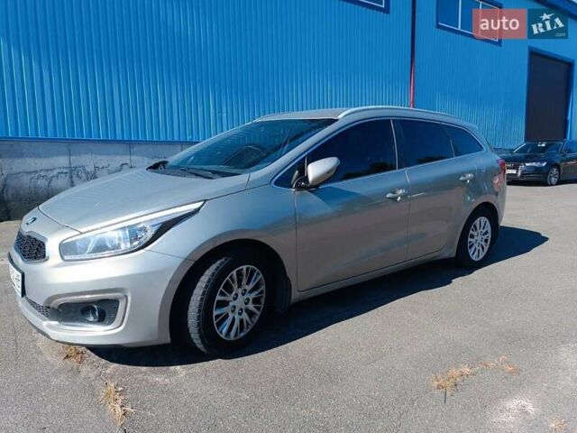 Бежевий Кіа Сід, об'ємом двигуна 1.59 л та пробігом 222 тис. км за 8200 $, фото 2 на Automoto.ua