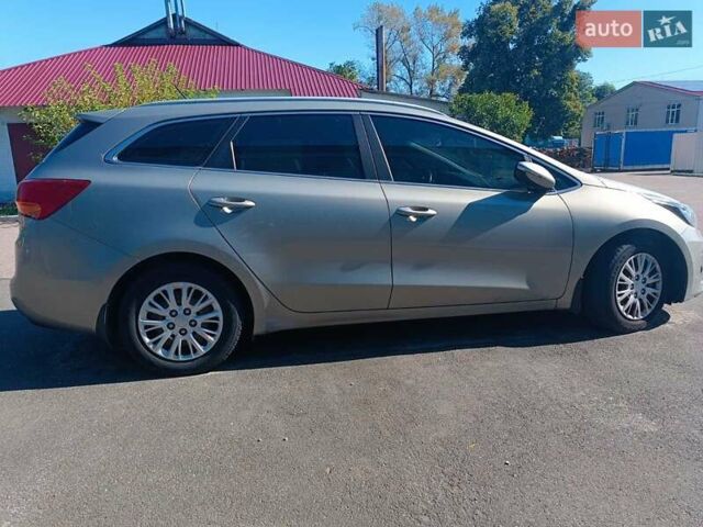 Бежевий Кіа Сід, об'ємом двигуна 1.59 л та пробігом 222 тис. км за 8200 $, фото 3 на Automoto.ua