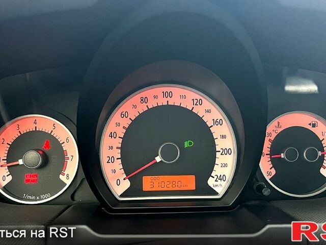 Чорний Кіа Сід, об'ємом двигуна 1.6 л та пробігом 310 тис. км за 5990 $, фото 13 на Automoto.ua