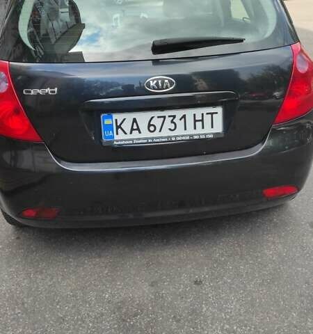 Черный Киа Сид, объемом двигателя 1.6 л и пробегом 310 тыс. км за 5500 $, фото 2 на Automoto.ua