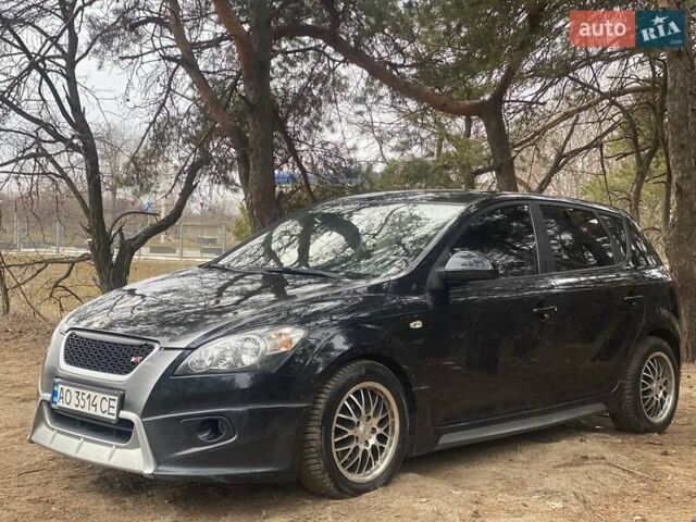 Черный Киа Сид, объемом двигателя 2 л и пробегом 197 тыс. км за 6300 $, фото 2 на Automoto.ua