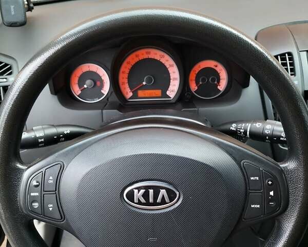 Черный Киа Сид, объемом двигателя 1.6 л и пробегом 47 тыс. км за 6000 $, фото 8 на Automoto.ua