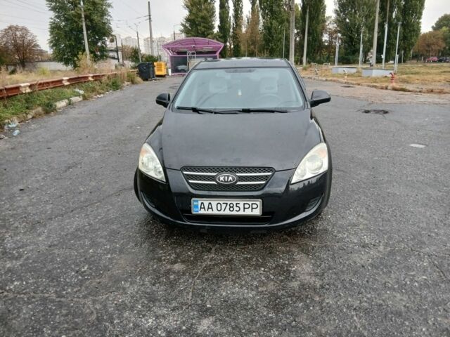 Чорний Кіа Сід, об'ємом двигуна 1.6 л та пробігом 282 тис. км за 3999 $, фото 2 на Automoto.ua