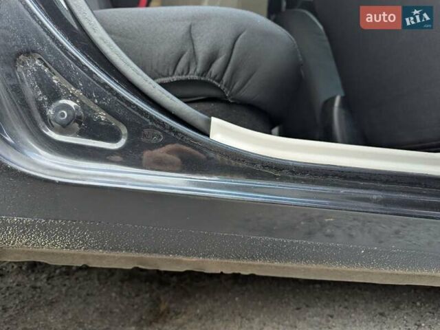 Киа Сид 2007 в Полтаве на Automoto.ua Черный Киа Сид, объемом двигателя 1.6 л и пробегом 211 тыс. км за 5400 $, фото 17 на Automoto.ua