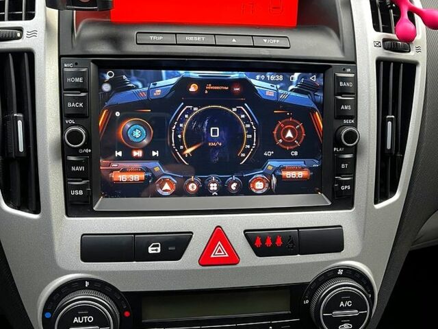 Чорний Кіа Сід, об'ємом двигуна 20 л та пробігом 143 тис. км за 7690 $, фото 12 на Automoto.ua