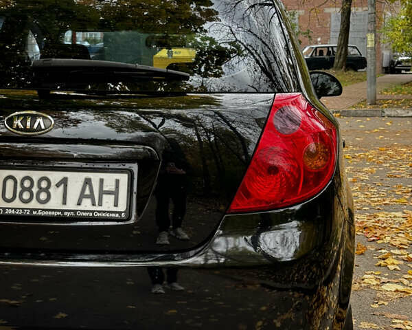 Черный Киа Сид, объемом двигателя 1.6 л и пробегом 238 тыс. км за 6100 $, фото 10 на Automoto.ua