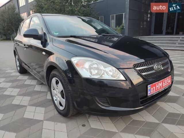 Чорний Кіа Сід, об'ємом двигуна 1.4 л та пробігом 244 тис. км за 5800 $, фото 6 на Automoto.ua