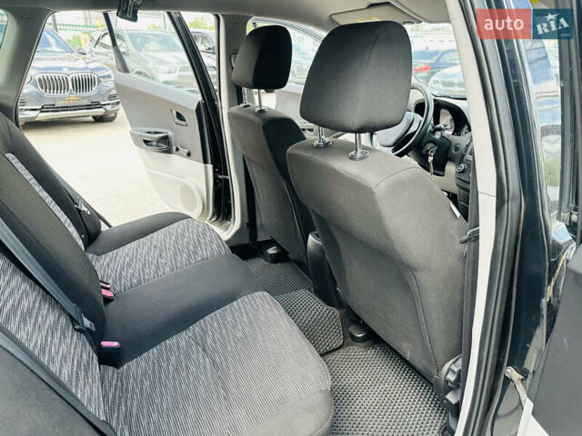 Черный Киа Сид, объемом двигателя 1.4 л и пробегом 204 тыс. км за 5600 $, фото 17 на Automoto.ua
