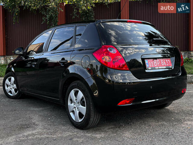 Черный Киа Сид, объемом двигателя 1.4 л и пробегом 219 тыс. км за 5800 $, фото 13 на Automoto.ua