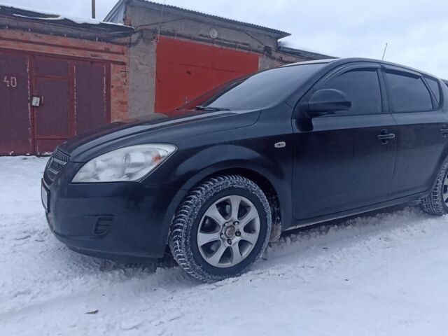 Чорний Кіа Сід, об'ємом двигуна 1.6 л та пробігом 214 тис. км за 5500 $, фото 14 на Automoto.ua