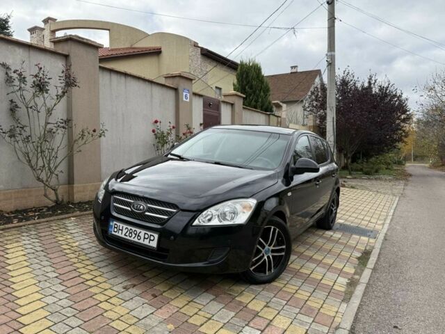 Черный Киа Сид, объемом двигателя 1.6 л и пробегом 203 тыс. км за 5900 $, фото 8 на Automoto.ua