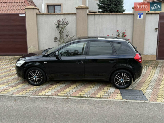Черный Киа Сид, объемом двигателя 1.6 л и пробегом 203 тыс. км за 5900 $, фото 12 на Automoto.ua