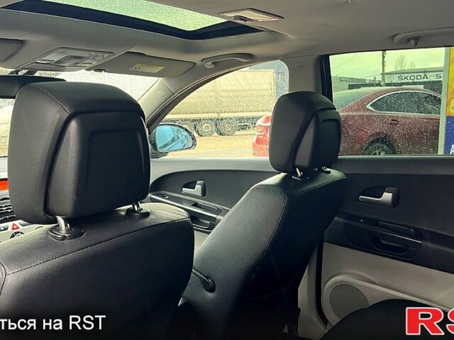 Чорний Кіа Сід, об'ємом двигуна 1.6 л та пробігом 310 тис. км за 5990 $, фото 7 на Automoto.ua