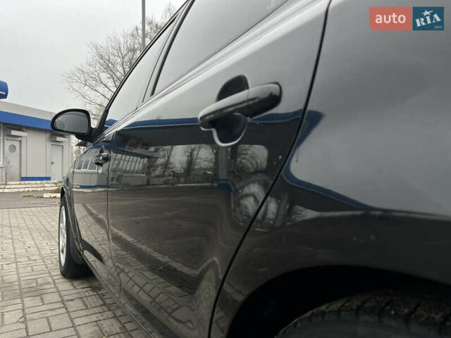 Черный Киа Сид, объемом двигателя 2 л и пробегом 188 тыс. км за 6000 $, фото 7 на Automoto.ua