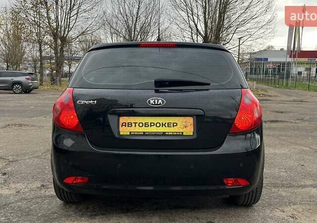 Черный Киа Сид, объемом двигателя 1.6 л и пробегом 310 тыс. км за 5990 $, фото 6 на Automoto.ua