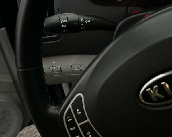 Черный Киа Сид, объемом двигателя 1.6 л и пробегом 238 тыс. км за 5700 $, фото 19 на Automoto.ua