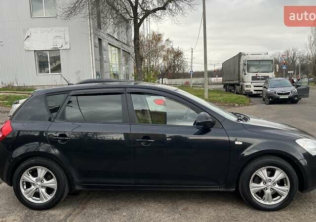 Черный Киа Сид, объемом двигателя 1.6 л и пробегом 310 тыс. км за 5990 $, фото 3 на Automoto.ua