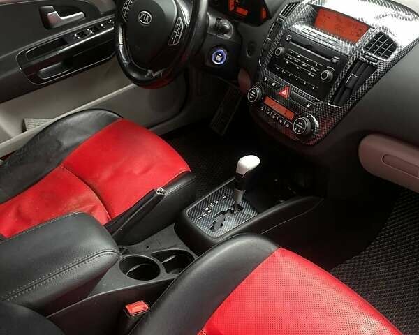 Черный Киа Сид, объемом двигателя 2 л и пробегом 197 тыс. км за 6300 $, фото 9 на Automoto.ua