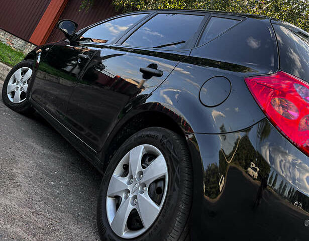 Черный Киа Сид, объемом двигателя 1.4 л и пробегом 219 тыс. км за 5800 $, фото 15 на Automoto.ua