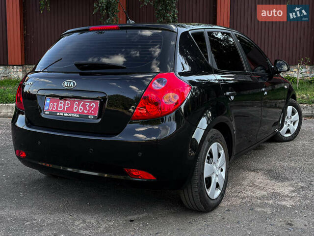 Черный Киа Сид, объемом двигателя 1.4 л и пробегом 219 тыс. км за 5800 $, фото 22 на Automoto.ua