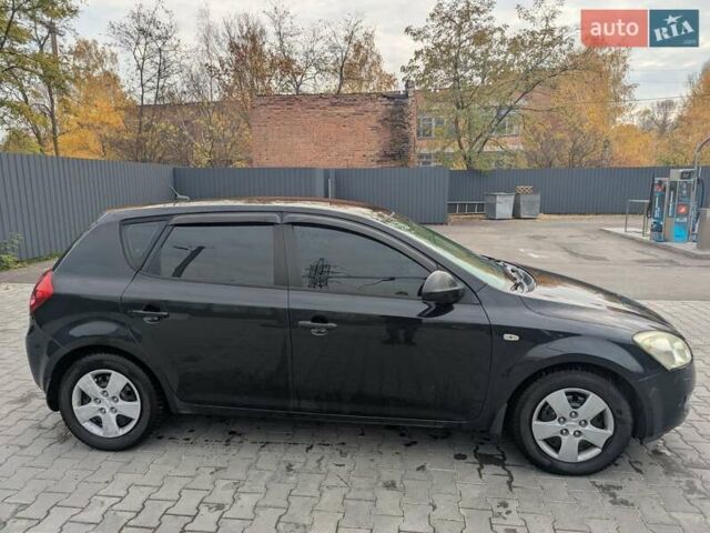 Киа Сид 2007 в Полтаве на Automoto.ua Черный Киа Сид, объемом двигателя 1.6 л и пробегом 211 тыс. км за 5400 $, фото 10 на Automoto.ua
