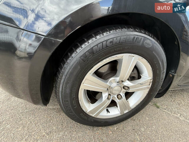 Черный Киа Сид, объемом двигателя 1.58 л и пробегом 266 тыс. км за 5490 $, фото 9 на Automoto.ua