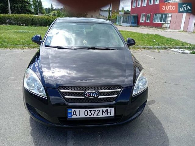 Черный Киа Сид, объемом двигателя 1.4 л и пробегом 180 тыс. км за 5400 $, фото 12 на Automoto.ua