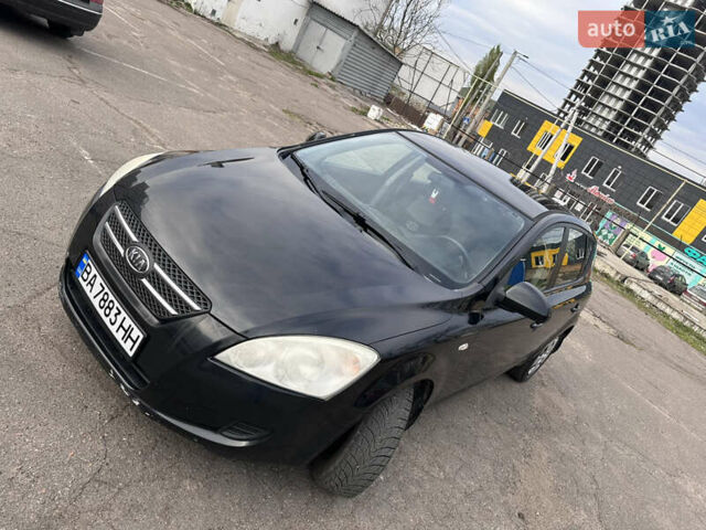 Черный Киа Сид, объемом двигателя 1.4 л и пробегом 217 тыс. км за 4500 $, фото 1 на Automoto.ua
