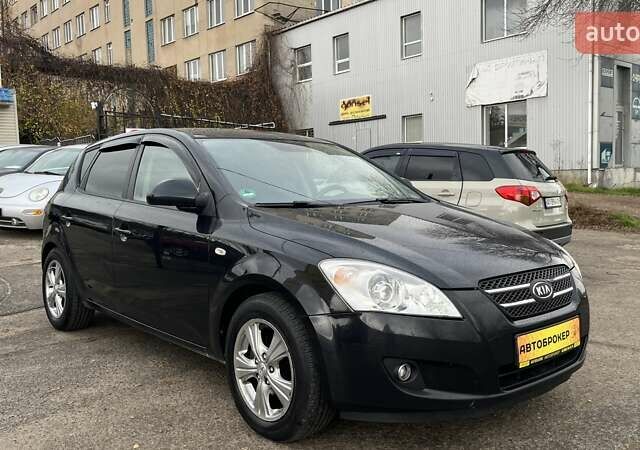 Черный Киа Сид, объемом двигателя 1.6 л и пробегом 310 тыс. км за 5990 $, фото 1 на Automoto.ua