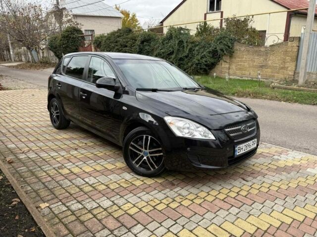 Черный Киа Сид, объемом двигателя 1.6 л и пробегом 203 тыс. км за 5900 $, фото 10 на Automoto.ua