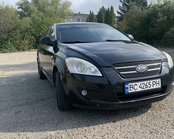 Черный Киа Сид, объемом двигателя 1.4 л и пробегом 152 тыс. км за 5200 $, фото 1 на Automoto.ua