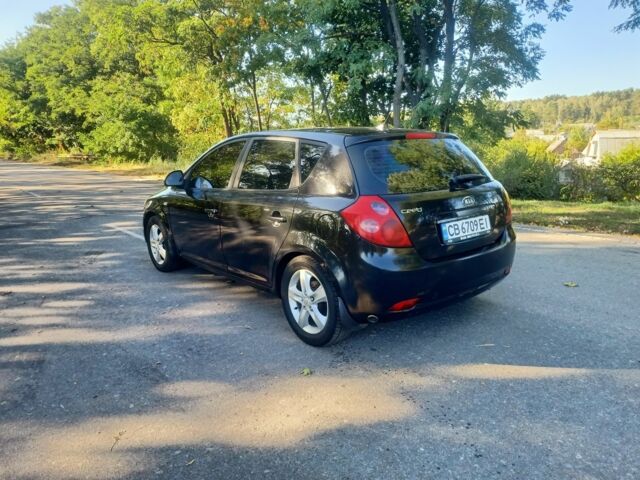 Черный Киа Сид, объемом двигателя 2 л и пробегом 275 тыс. км за 5400 $, фото 3 на Automoto.ua