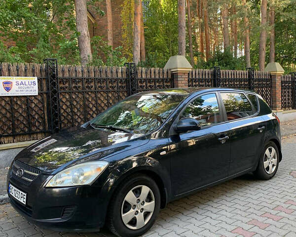 Черный Киа Сид, объемом двигателя 1.4 л и пробегом 259 тыс. км за 6000 $, фото 3 на Automoto.ua