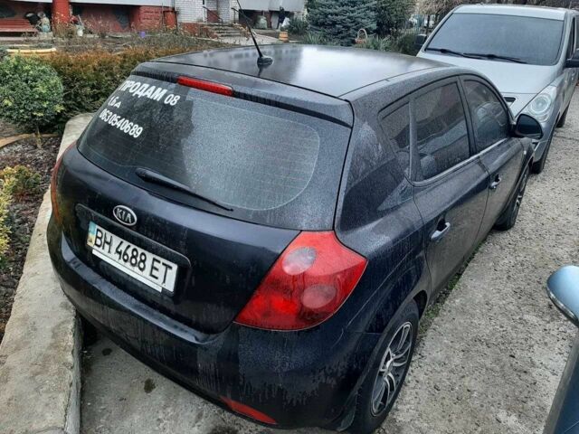 Черный Киа Сид, объемом двигателя 1.6 л и пробегом 360 тыс. км за 3690 $, фото 4 на Automoto.ua