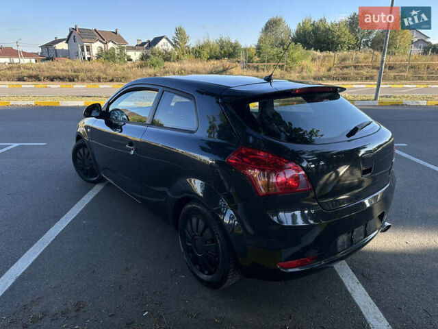 Чорний Кіа Сід, об'ємом двигуна 1.4 л та пробігом 212 тис. км за 4999 $, фото 3 на Automoto.ua