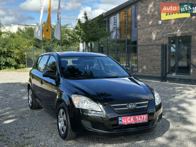 Чорний Кіа Сід, об'ємом двигуна 1.4 л та пробігом 226 тис. км за 5900 $, фото 22 на Automoto.ua