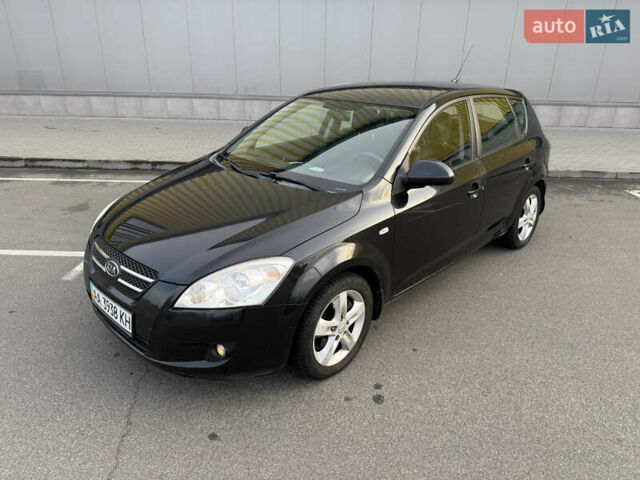 Чорний Кіа Сід, об'ємом двигуна 1.6 л та пробігом 246 тис. км за 6300 $, фото 4 на Automoto.ua