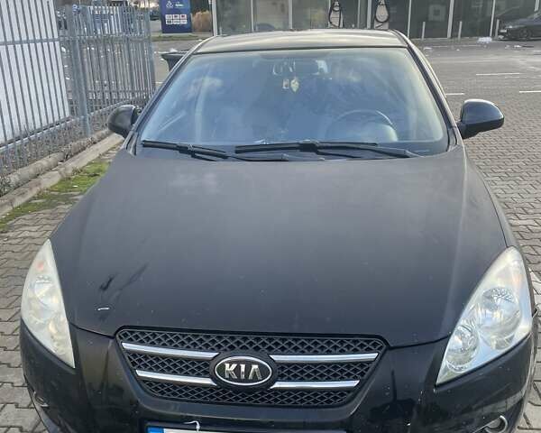 Чорний Кіа Сід, об'ємом двигуна 2 л та пробігом 220 тис. км за 5000 $, фото 1 на Automoto.ua