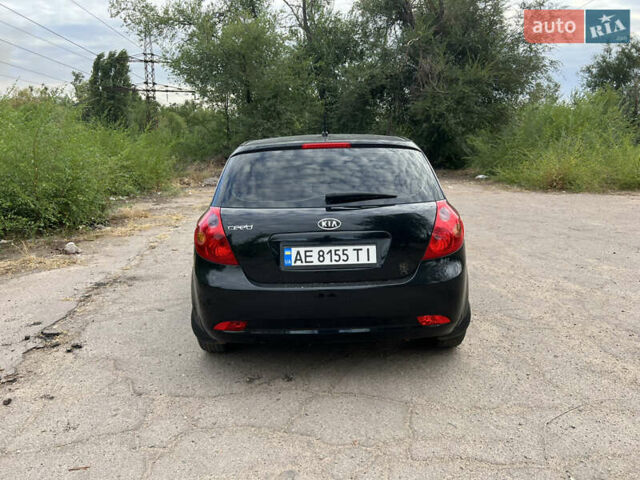 Черный Киа Сид, объемом двигателя 1.59 л и пробегом 247 тыс. км за 5800 $, фото 2 на Automoto.ua