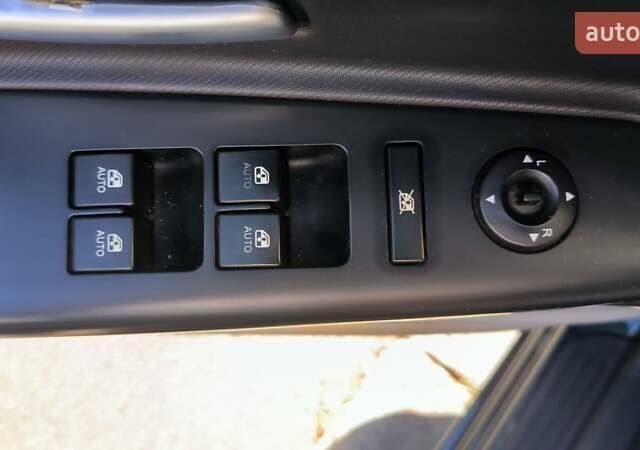 Черный Киа Сид, объемом двигателя 1.6 л и пробегом 204 тыс. км за 7200 $, фото 7 на Automoto.ua