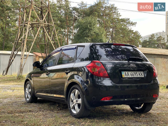 Чорний Кіа Сід, об'ємом двигуна 1.59 л та пробігом 250 тис. км за 4700 $, фото 4 на Automoto.ua