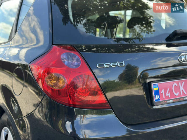Чорний Кіа Сід, об'ємом двигуна 1.4 л та пробігом 226 тис. км за 5900 $, фото 21 на Automoto.ua